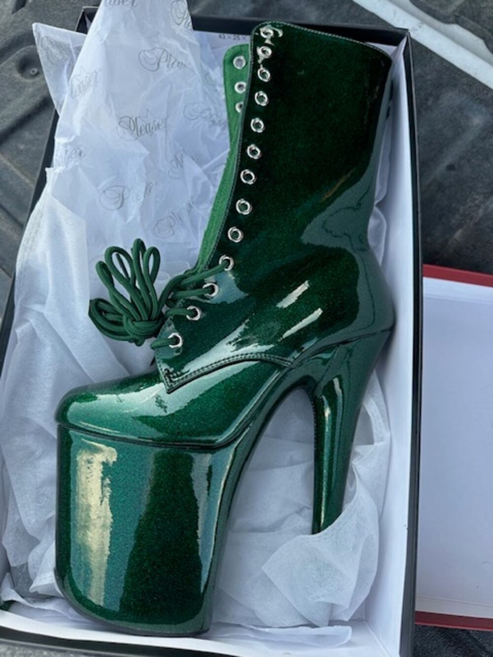 Pleaser Flamingo Emerald 1040GP sz8